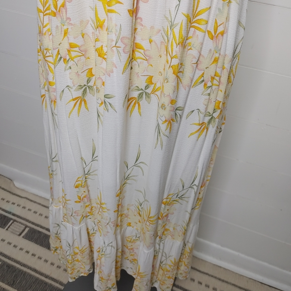 Urban Outfitters Kiss The Sky Verseilles Dress M - Picture 6 of 15